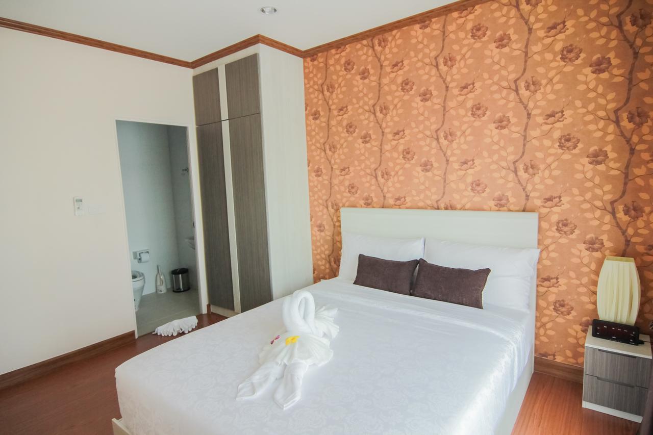 Tada Condotel Buriram Buitenkant foto