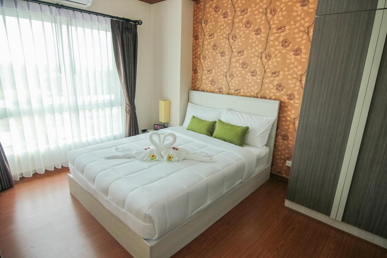 Tada Condotel Buriram Buitenkant foto