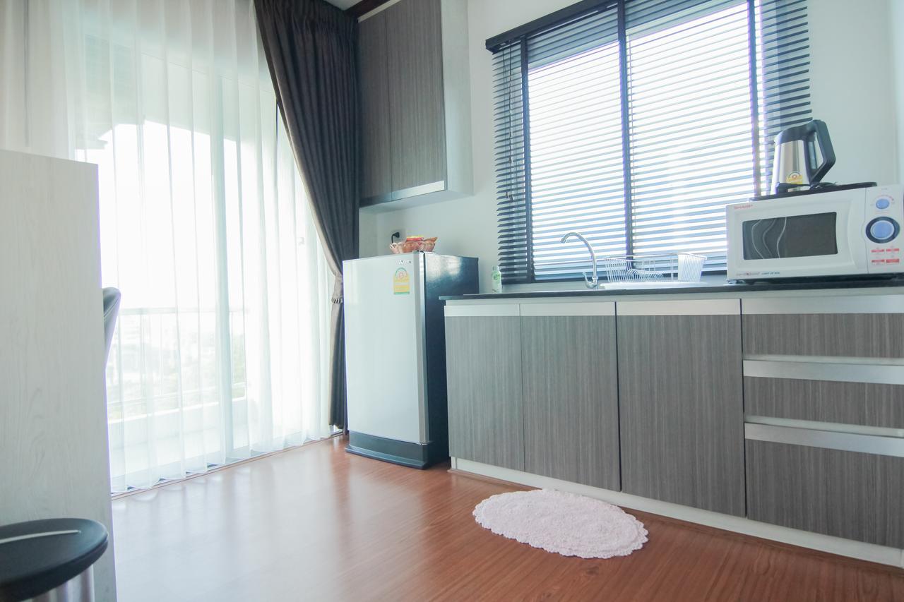 Tada Condotel Buriram Buitenkant foto