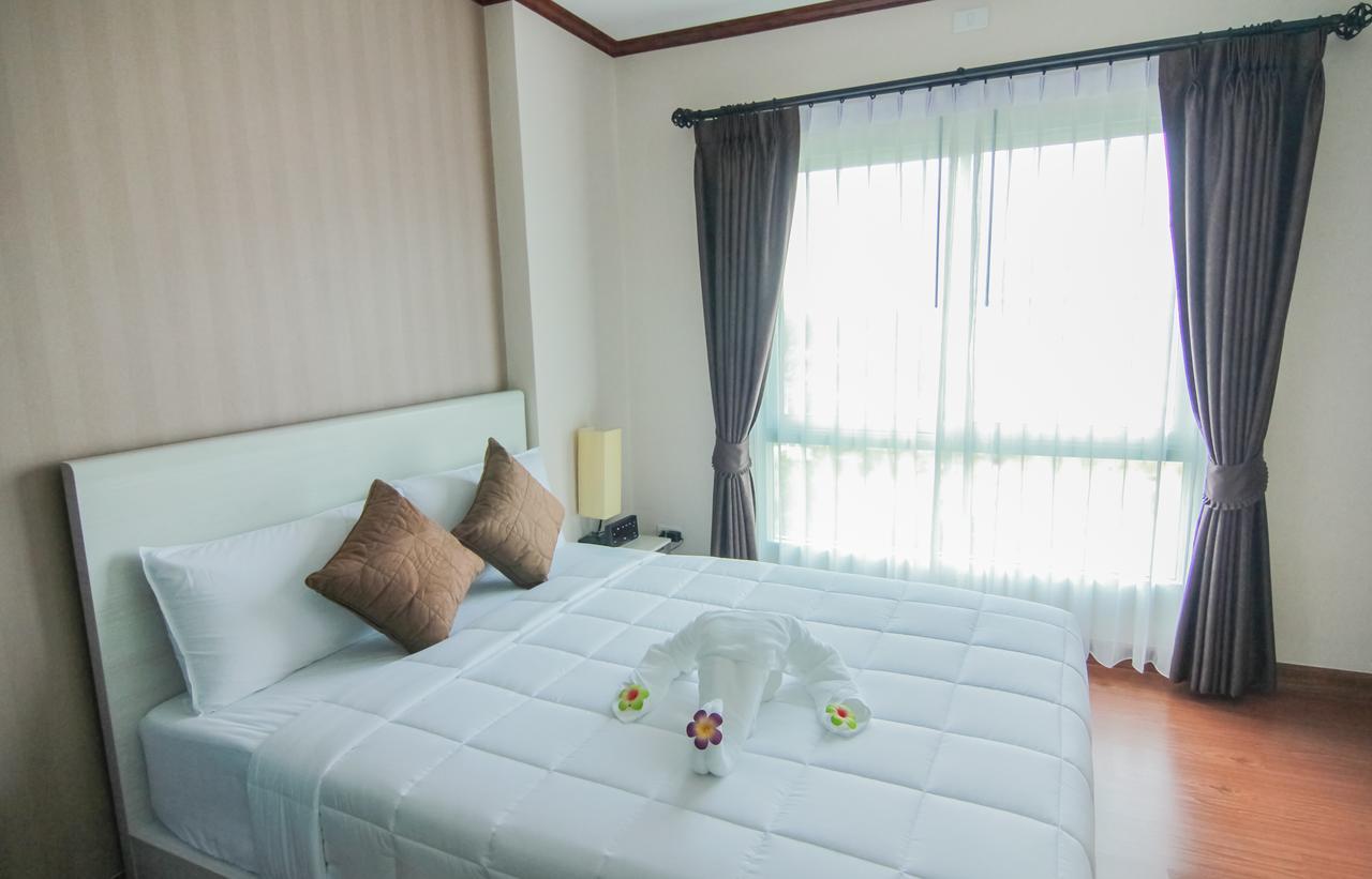 Tada Condotel Buriram Buitenkant foto